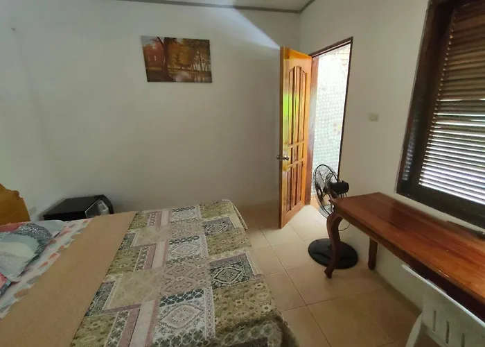 Resort T Breeze Coastal Moalboal