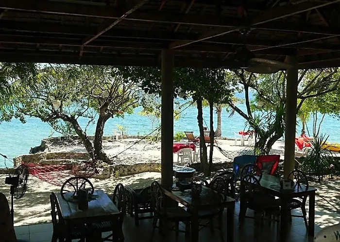 T Breeze Coastal Resort Moalboal