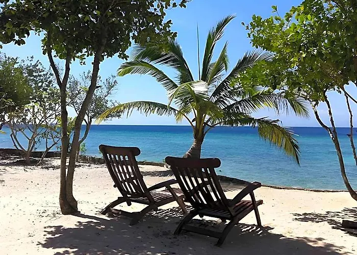 T Breeze Coastal Moalboal
