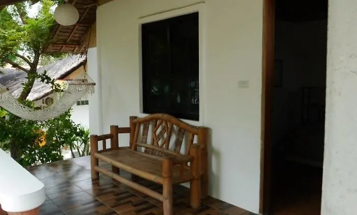 T Breeze Coastal Resort 4*
