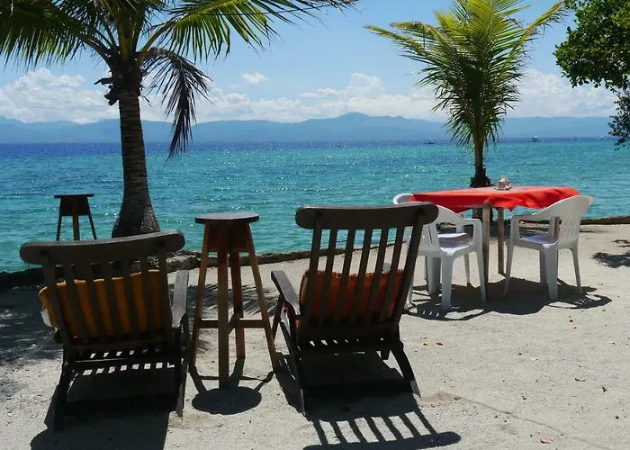 Resort T Breeze Coastal Moalboal